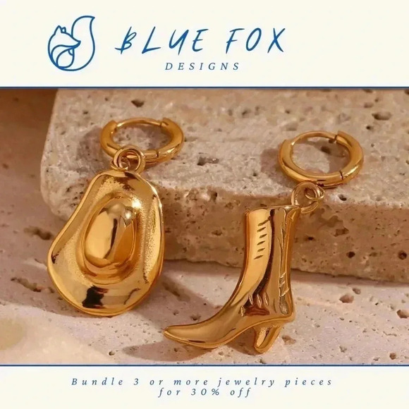 *NEW* 18K Gold Plated Stainless Steel Earrings -  Cowboy Hat & Boot - Picture 1 of 8